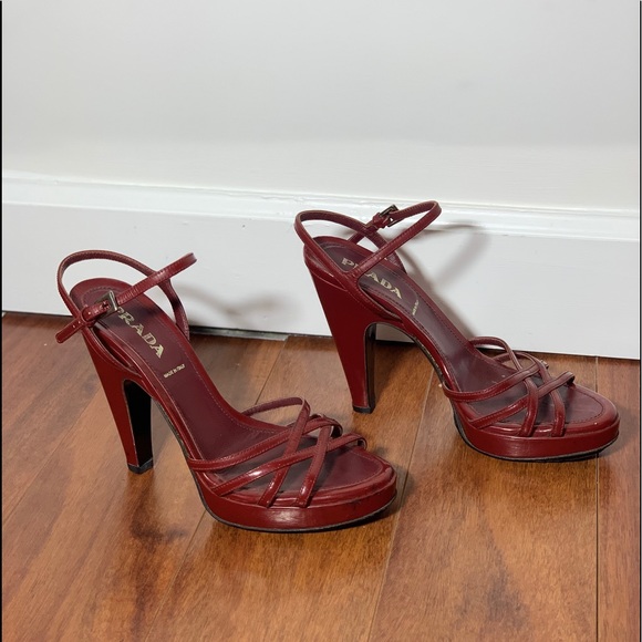 Prada red platforms.  Size 36 1/2. - Picture 4 of 5